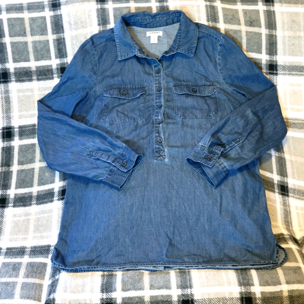 Old Navy distressed denim tunic, size medium